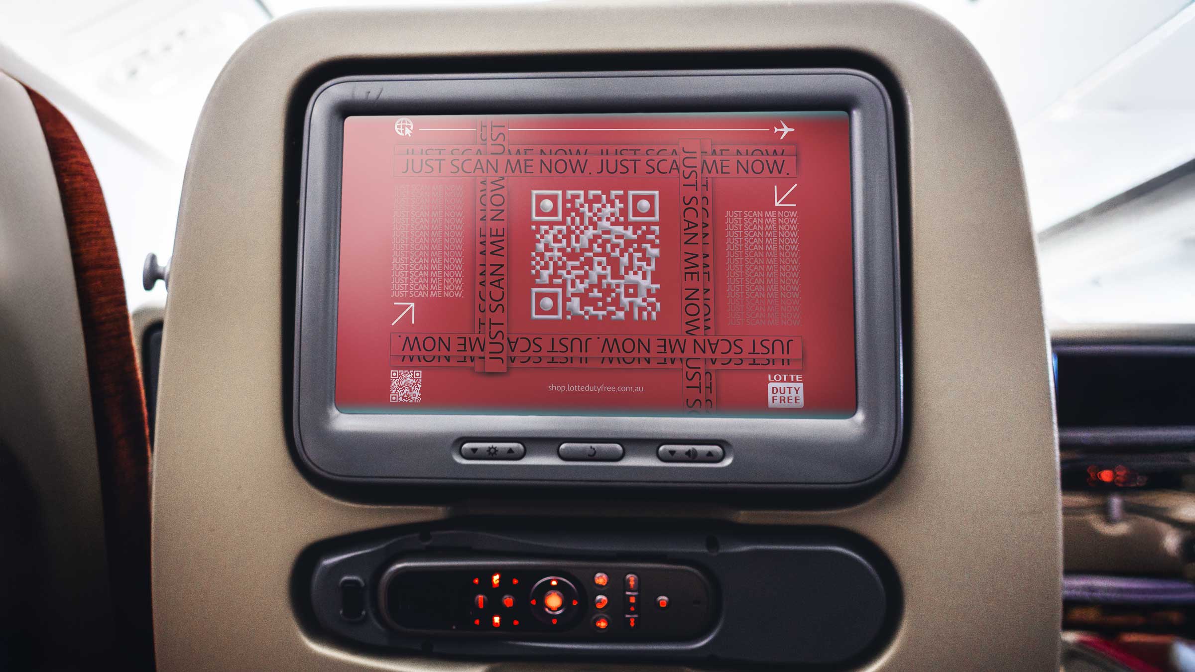e23 visual motion ads visual marketing billboard display airport inflight ahmed maria rome